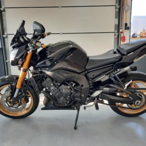 Yamaha FZ8 . Zwart met / Goud . GERESERVEERD !!!