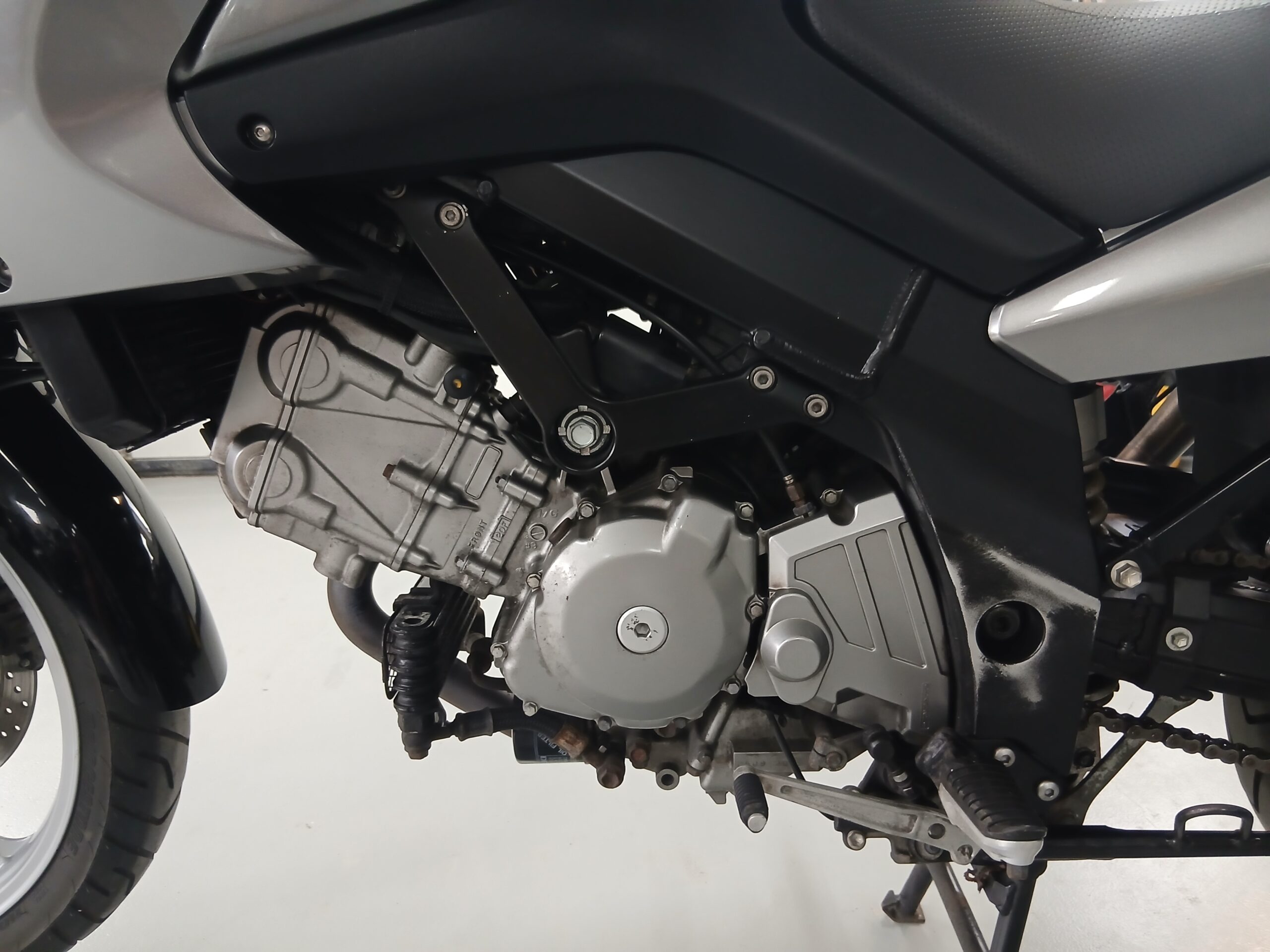 Suzuki V-Strom DL 650 . 2011. Hele nette motor . incl extra s . - Afbeelding 20