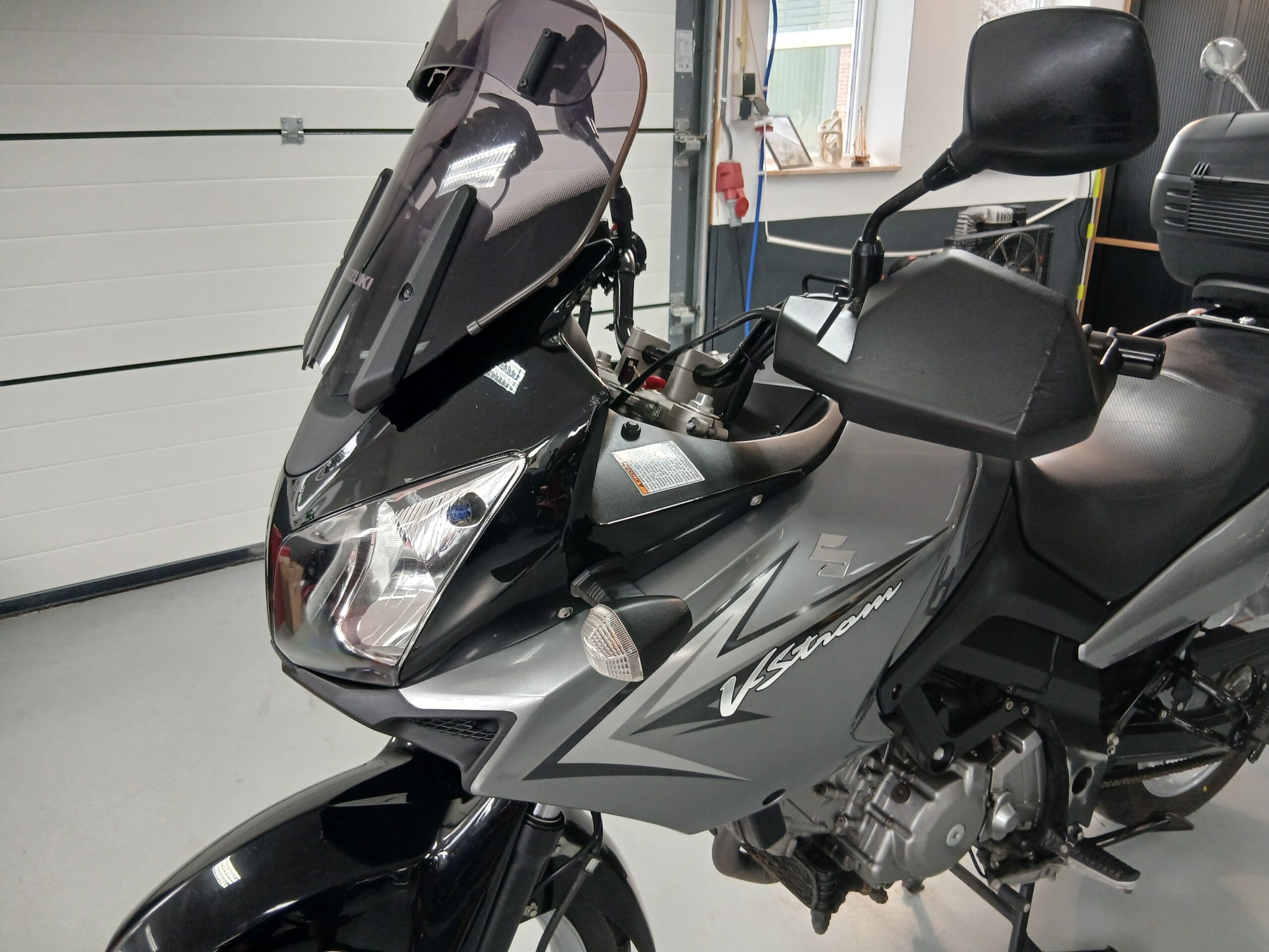 Suzuki V-Strom DL 650 . 2011. Hele nette motor . incl extra s . - Afbeelding 16