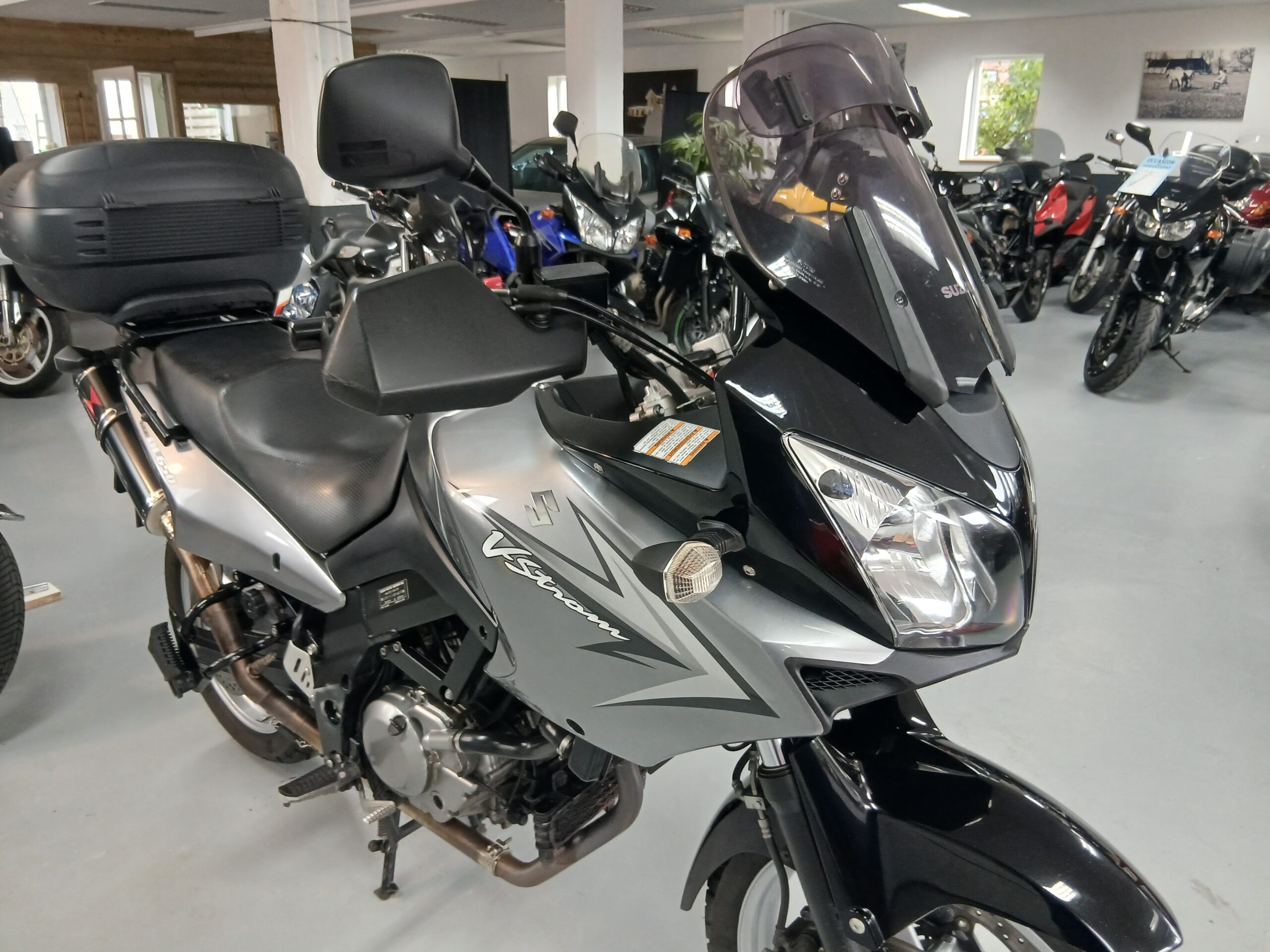 Suzuki V-Strom DL 650 . 2011. Hele nette motor . incl extra s . - Afbeelding 9