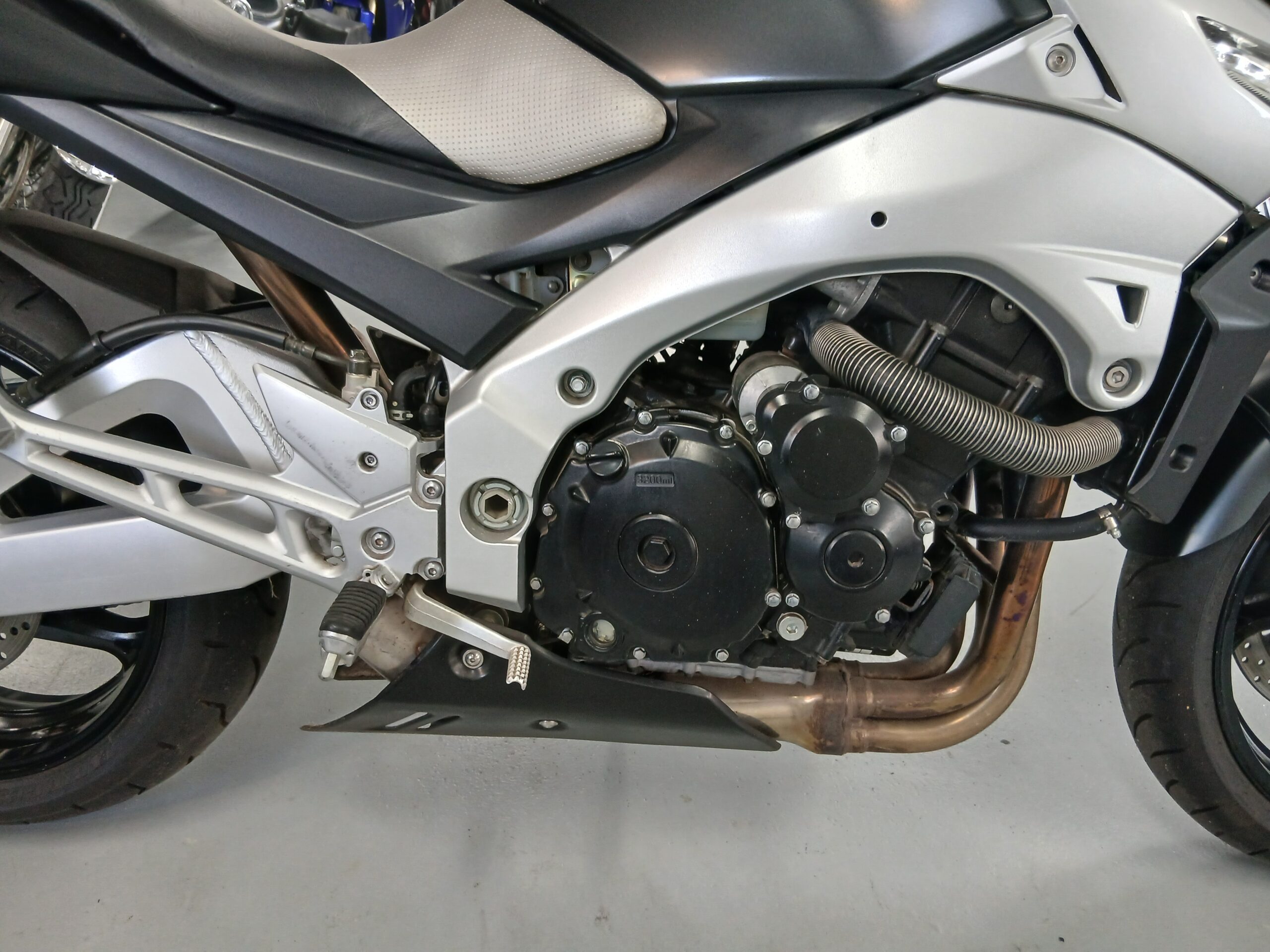 Suzuki GSR 600 . 2006 . Super netjes . Met extra s . - Afbeelding 16